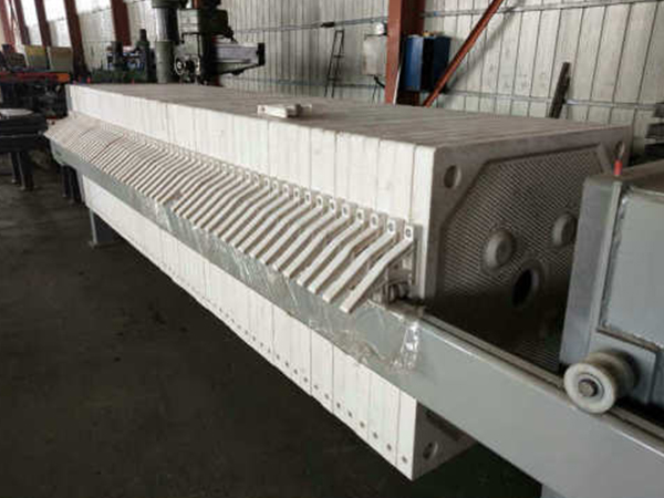 Electroplating System in Water Treatment / Sistem Elektroplating dalam Pengolahan Air
